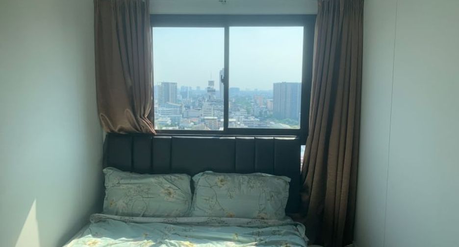 For rent 2 bed condo in Bang Phlat, Bangkok