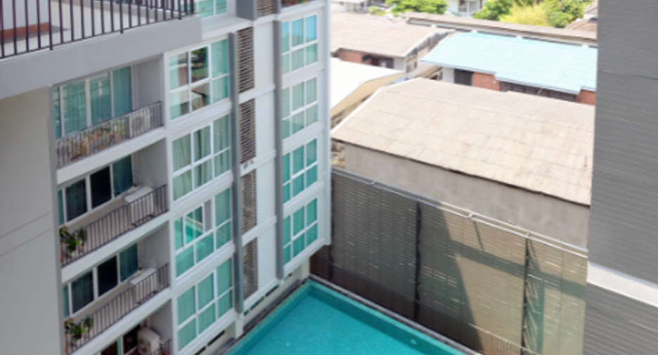 For sale 2 bedrooms condo in Watthana, Bangkok