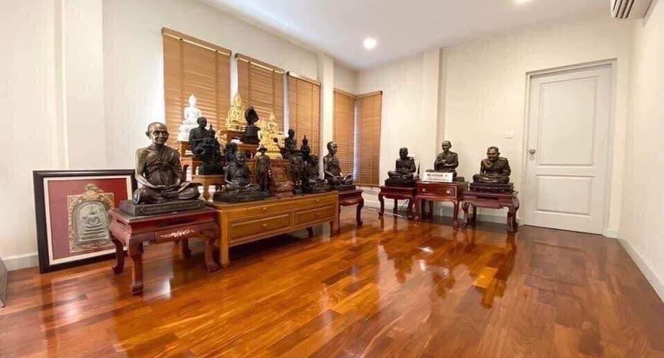 出售 4 卧室 独立屋 在 Mueang Nonthaburi, Nonthaburi
