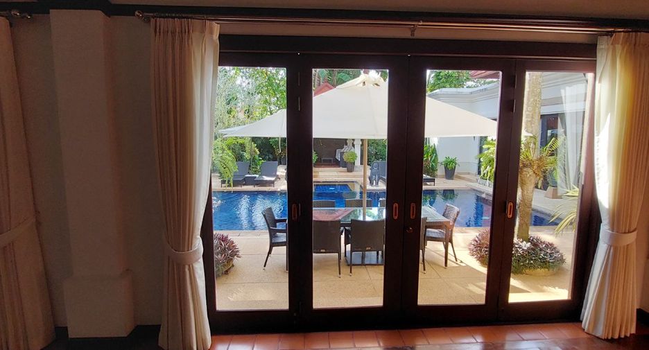 Villa zum Kauf mit 4 Zimmer in Thalang, Phuket