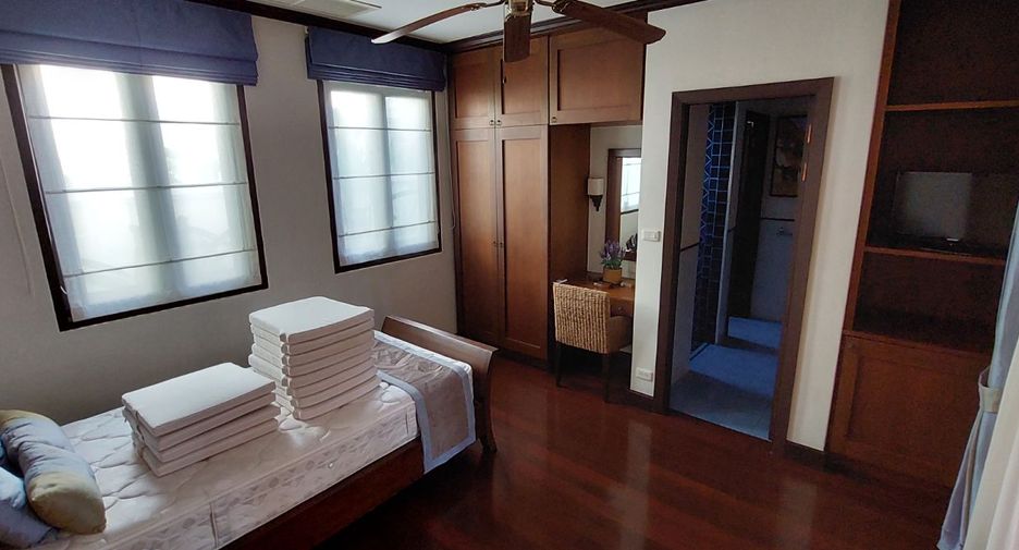 Villa zum Kauf mit 4 Zimmer in Thalang, Phuket