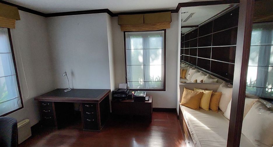 Villa zum Kauf mit 4 Zimmer in Thalang, Phuket