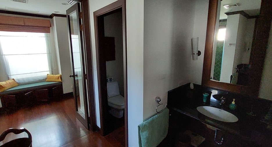 Villa zum Kauf mit 4 Zimmer in Thalang, Phuket