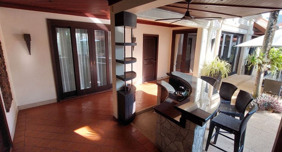 Villa zum Kauf mit 4 Zimmer in Thalang, Phuket