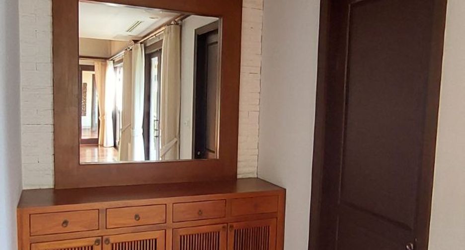 Villa zum Kauf mit 4 Zimmer in Thalang, Phuket