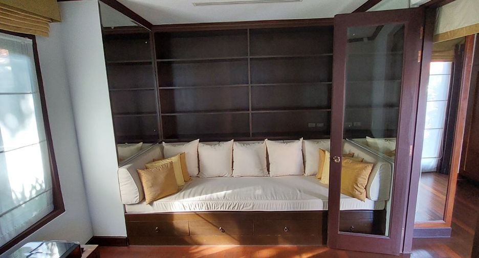 Villa zum Kauf mit 4 Zimmer in Thalang, Phuket