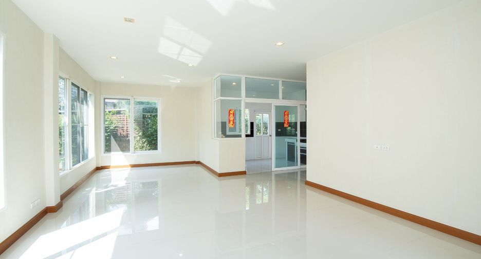 À vendre 4 chambres maison à Pak Kret, Nonthaburi