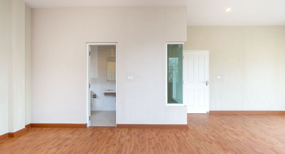 À vendre 4 chambres maison à Pak Kret, Nonthaburi
