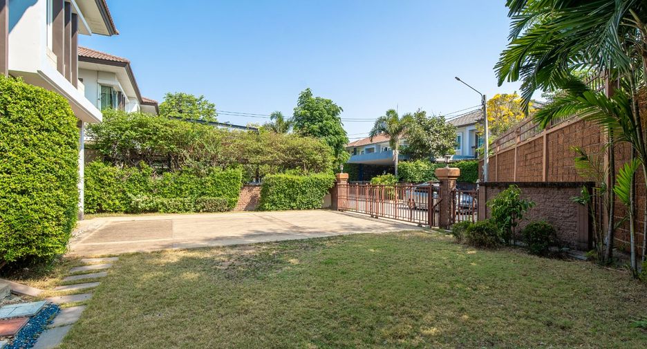 À vendre 4 chambres maison à Pak Kret, Nonthaburi