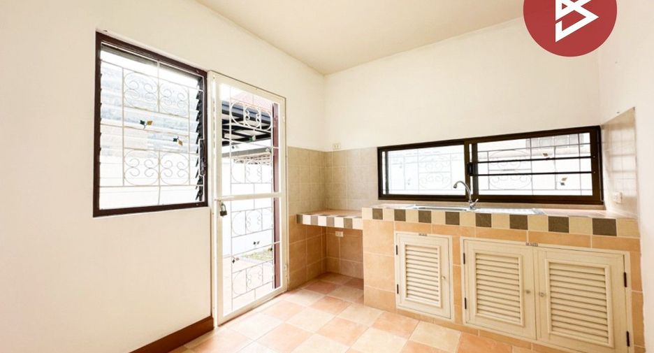Casa en venta de 3 habitaciones en Mueang Chon Buri, Chonburi