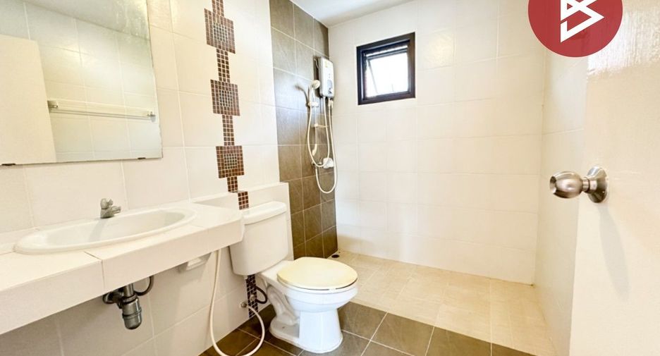 Casa en venta de 3 habitaciones en Mueang Chon Buri, Chonburi