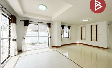 Продажа 3 спальни дом в Mueang Chon Buri, Чонбури