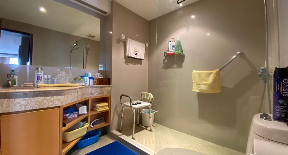 For sale 2 bedrooms condo in Mueang Chiang Mai, Chiang Mai