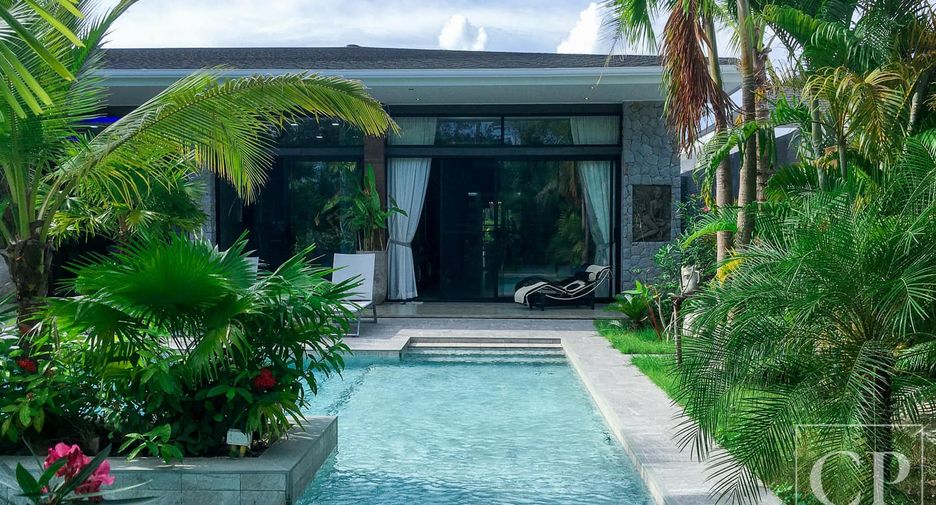 For sale 4 bedrooms villa in Mueang Phuket, Phuket