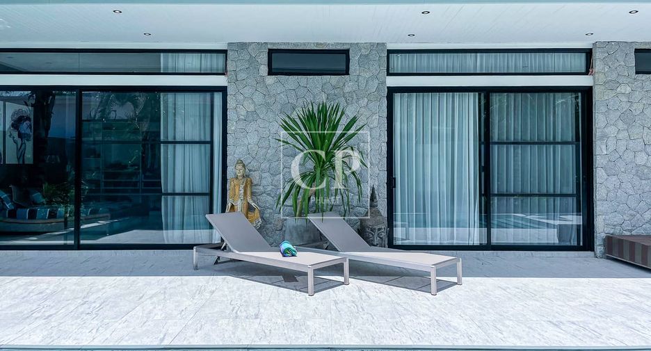 For sale 4 bedrooms villa in Mueang Phuket, Phuket
