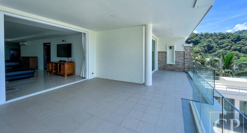 For sale 2 bedrooms apartment in Mueang Phuket, Phuket