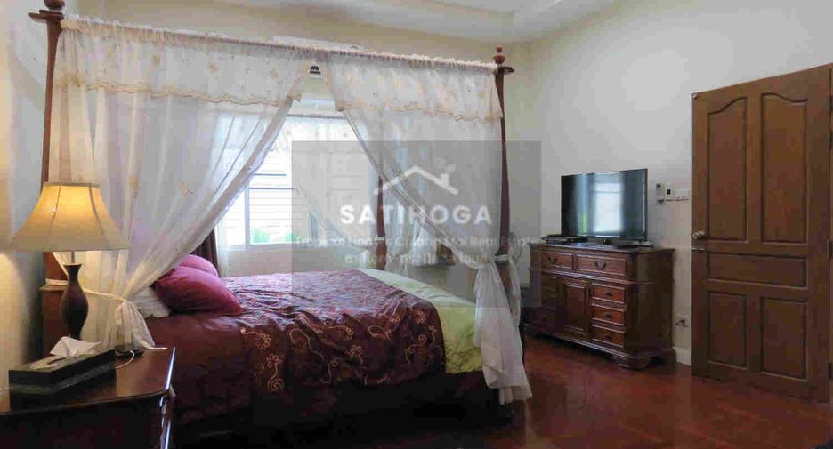 For sale 6 ベッドルーム house in San Sai, Chiang Mai