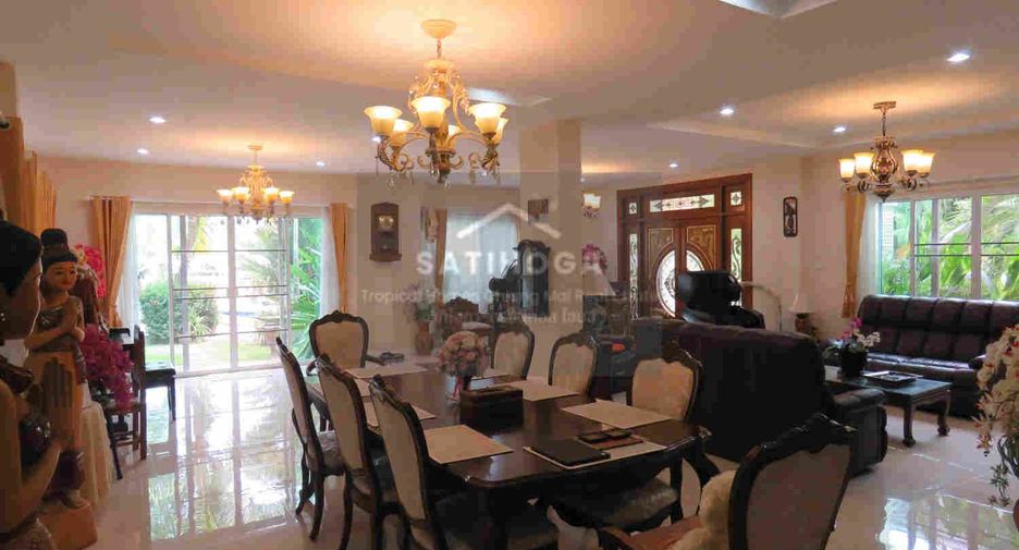 For sale 6 ベッドルーム house in San Sai, Chiang Mai