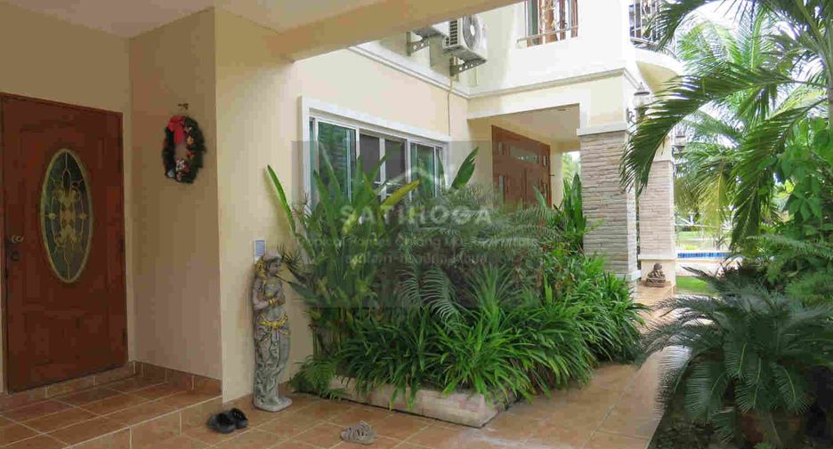 For sale 6 ベッドルーム house in San Sai, Chiang Mai