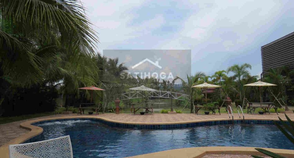 For sale 6 ベッドルーム house in San Sai, Chiang Mai