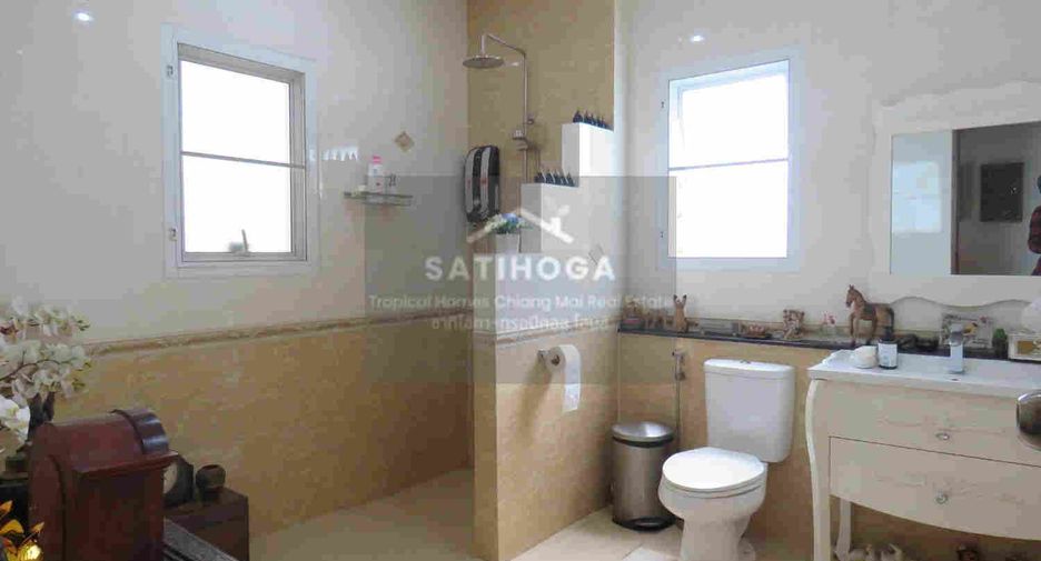 For sale 6 ベッドルーム house in San Sai, Chiang Mai