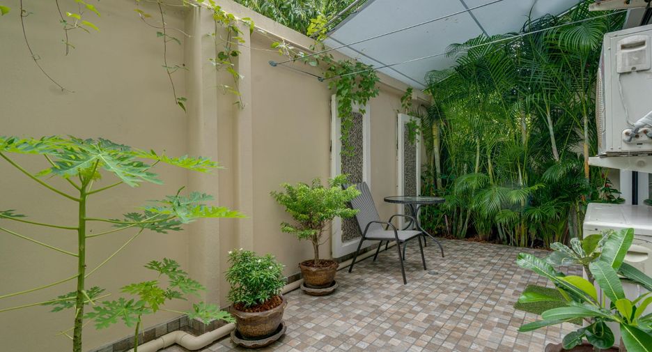 For sale 2 bedrooms condo in Mueang Phuket, Phuket