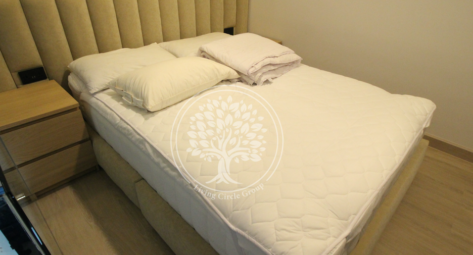 For rent and for sale 4 bedrooms condo in Watthana, Bangkok