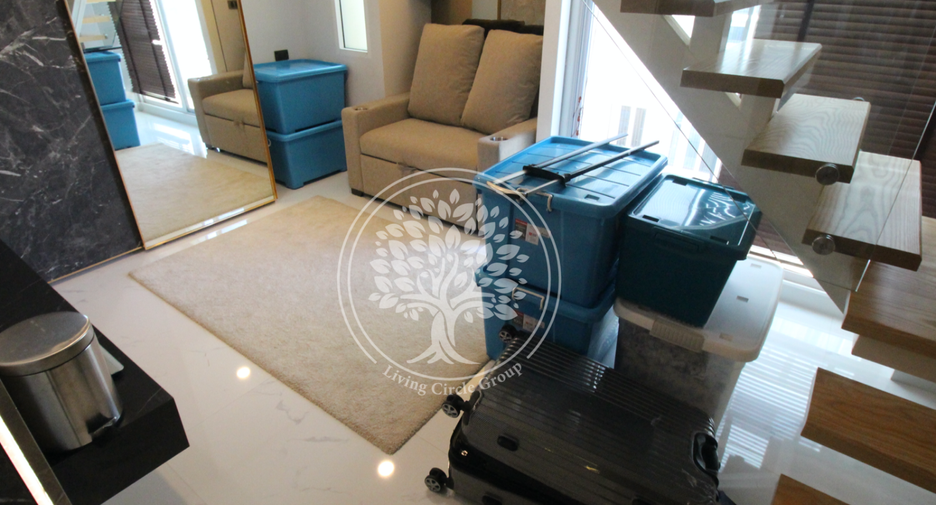 For rent and for sale 4 bedrooms condo in Watthana, Bangkok