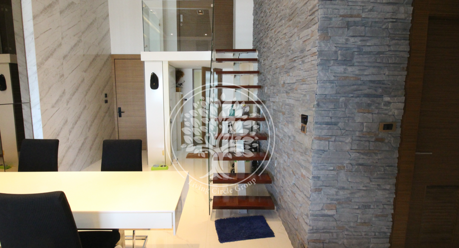 For rent and for sale 4 bedrooms condo in Watthana, Bangkok