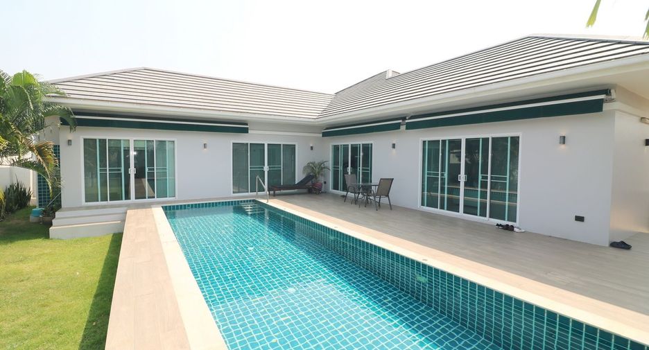 For sale 4 bed villa in Mueang Khon Kaen, Khon Kaen