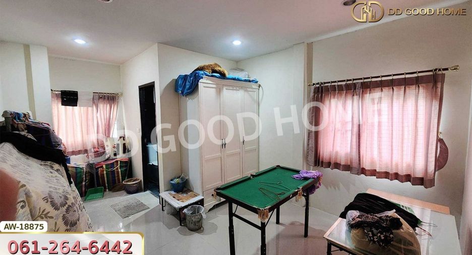 For sale 5 bedrooms house in Khlong San, Bangkok