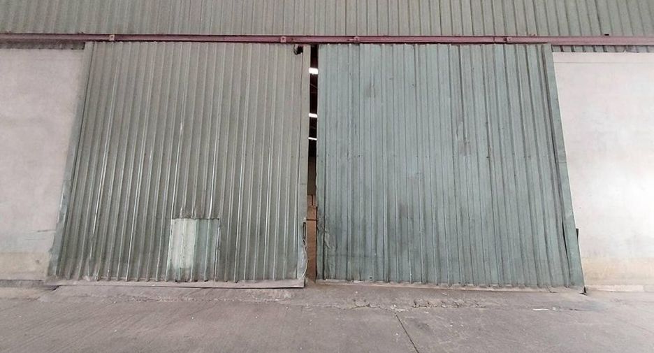 For rent 1 bed warehouse in Mueang Nonthaburi, Nonthaburi