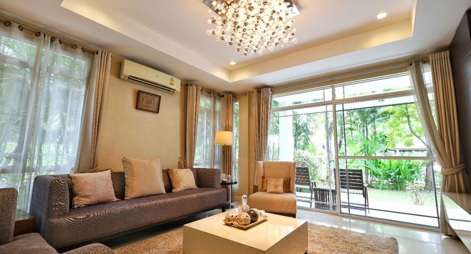 For sale 4 bedrooms house in Pak Kret, Nonthaburi