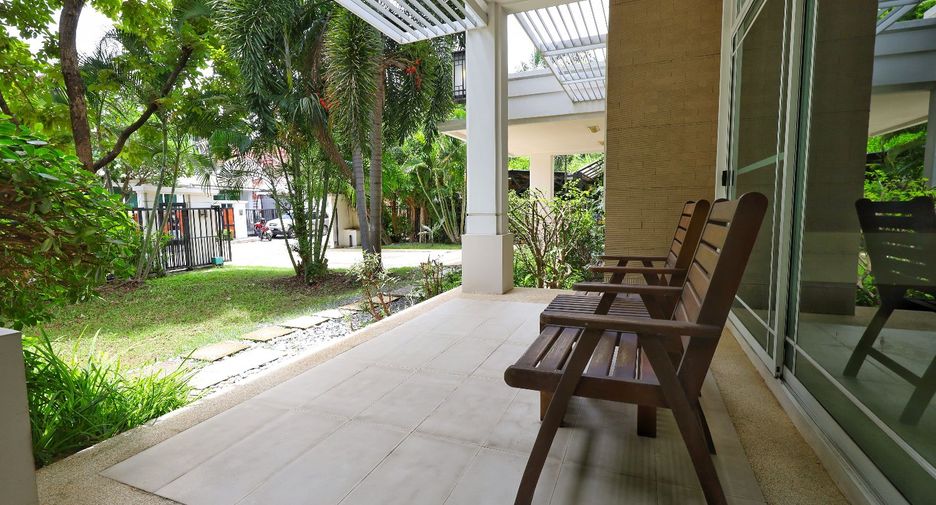 For sale 4 bedrooms house in Pak Kret, Nonthaburi