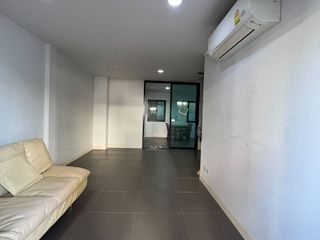 For rent 3 bed townhouse in Mueang Chon Buri, Chonburi