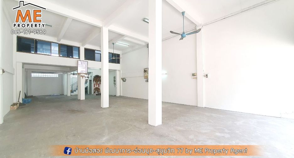 For sale 7 Beds retail Space in Lat Phrao, Bangkok