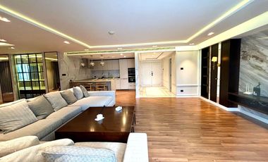 For sale 3 bedrooms condo in Pathum Wan, Bangkok
