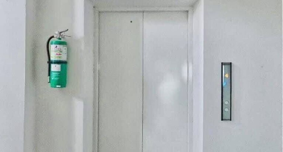 For rent and for sale office in Huai Khwang, Bangkok