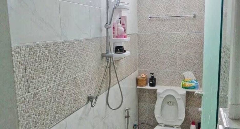 For rent and for sale office in Huai Khwang, Bangkok