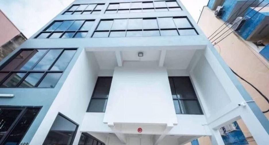 For rent and for sale office in Huai Khwang, Bangkok
