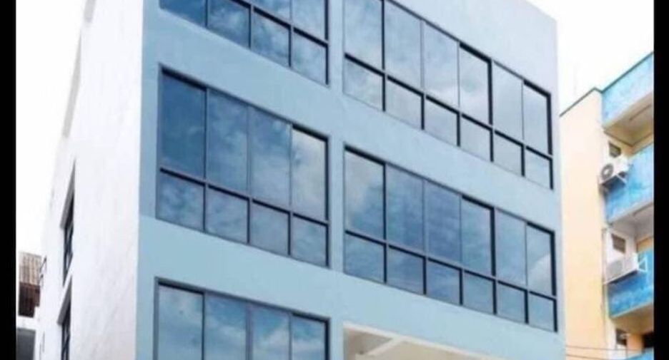 For rent and for sale office in Huai Khwang, Bangkok