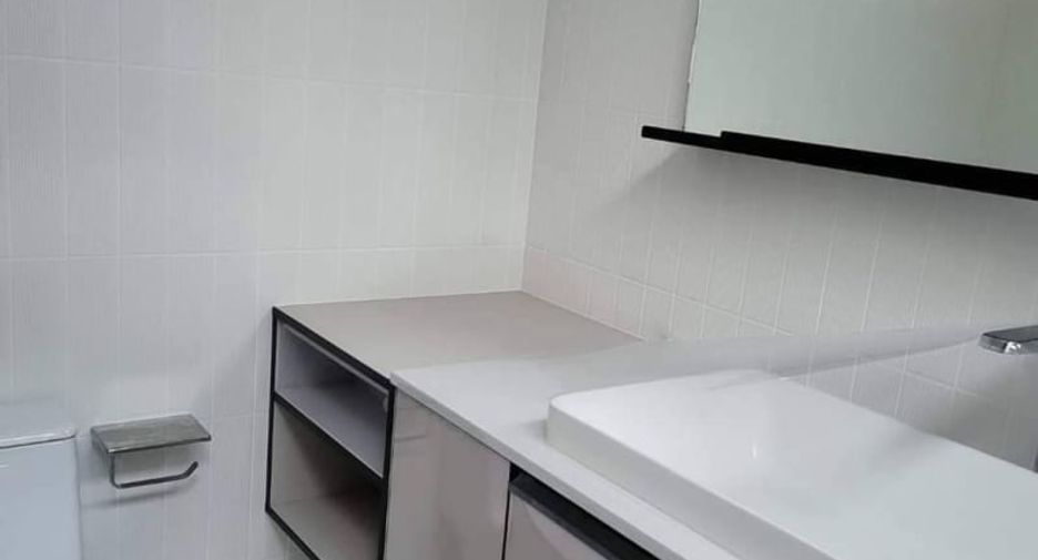For rent 3 bedrooms house in Saphan Sung, Bangkok