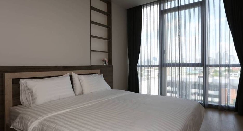 For sale 2 bedrooms condo in Watthana, Bangkok