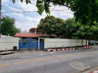Продажа 5 спальни дом в Суан Луанг, Бангкок