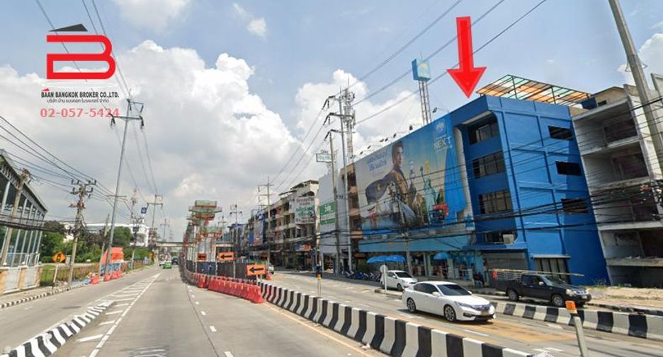 For sale 5 bed retail Space in Pak Kret, Nonthaburi