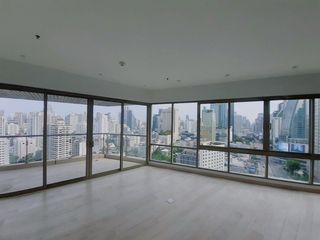ให้เช่า 4 ห้องนอน คอนโด ใน คลองเตย, กรุงเทพฯ