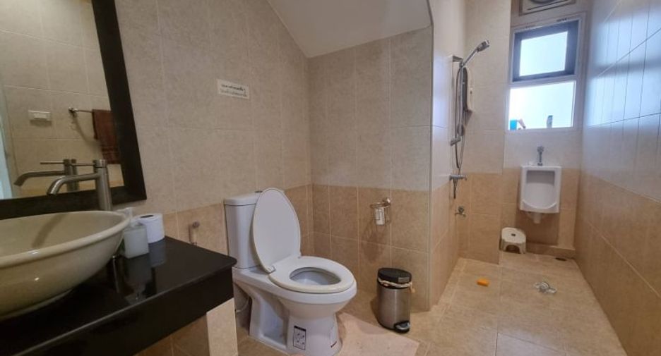 For rent and for sale 3 bedrooms house in Si Racha, Chonburi
