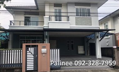 Haus zum Kauf mit 3 Zimmer in Bang Phli, Samut Prakan