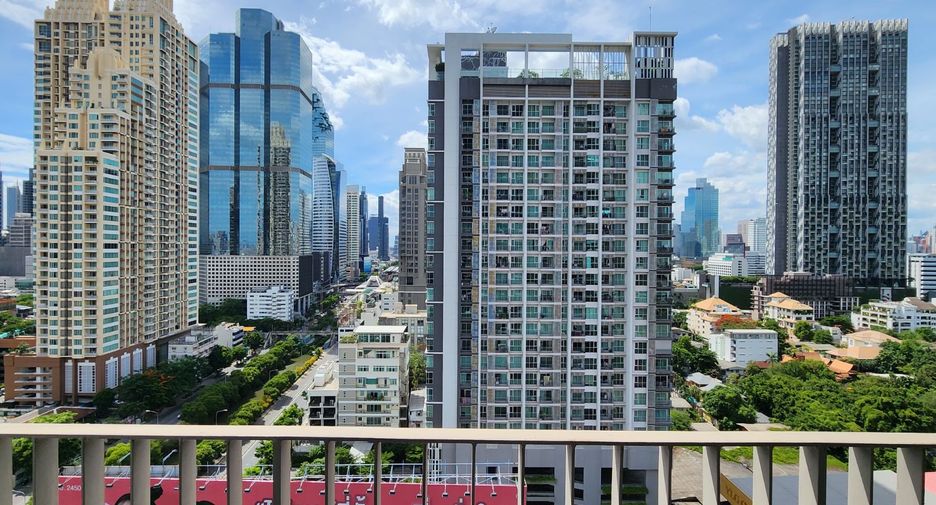 For rent and for sale 1 bed condo in Sathon, Bangkok