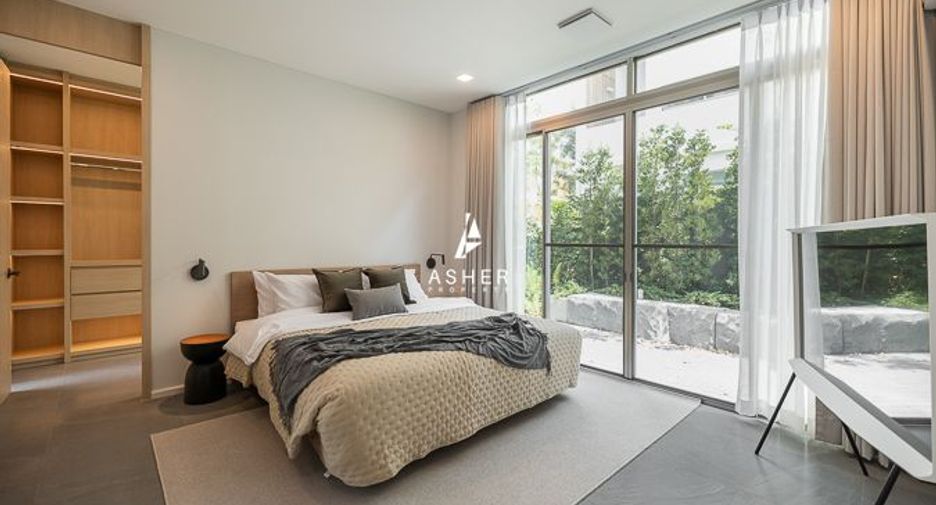 For rent 3 bedrooms house in Saphan Sung, Bangkok